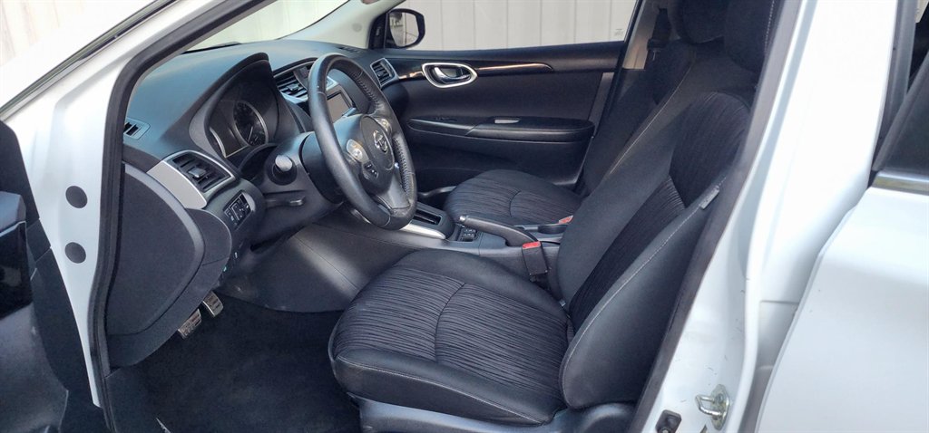 2019 Nissan Sentra SV - Photo 7